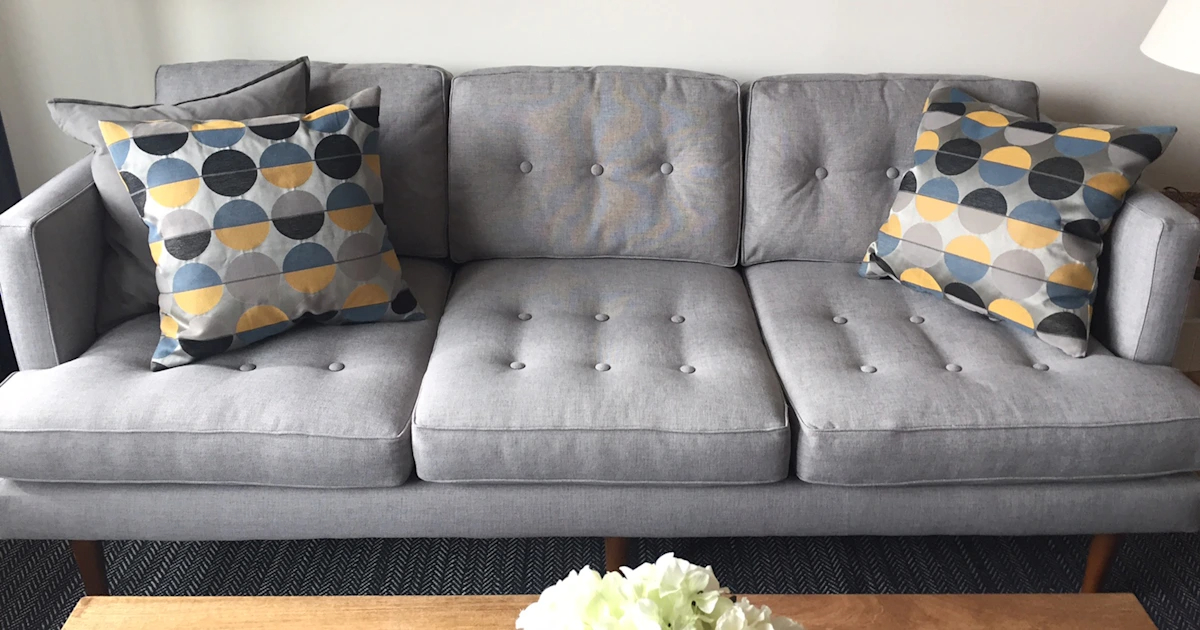 Elegant Seating: Exploring the West Elm Sofa Collection插图4